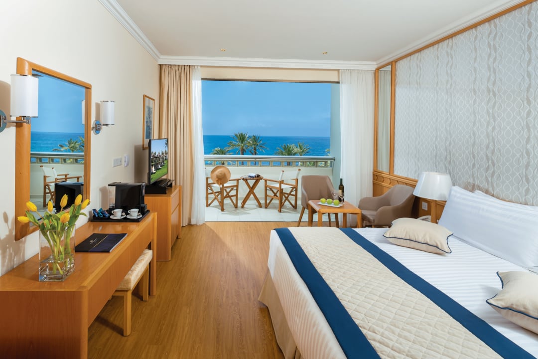 Zimmer Constantinou Bros Athena Beach Hotel