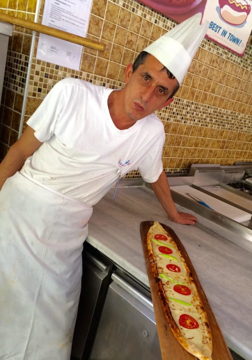 Lecker Pide Calimera Hane Garden