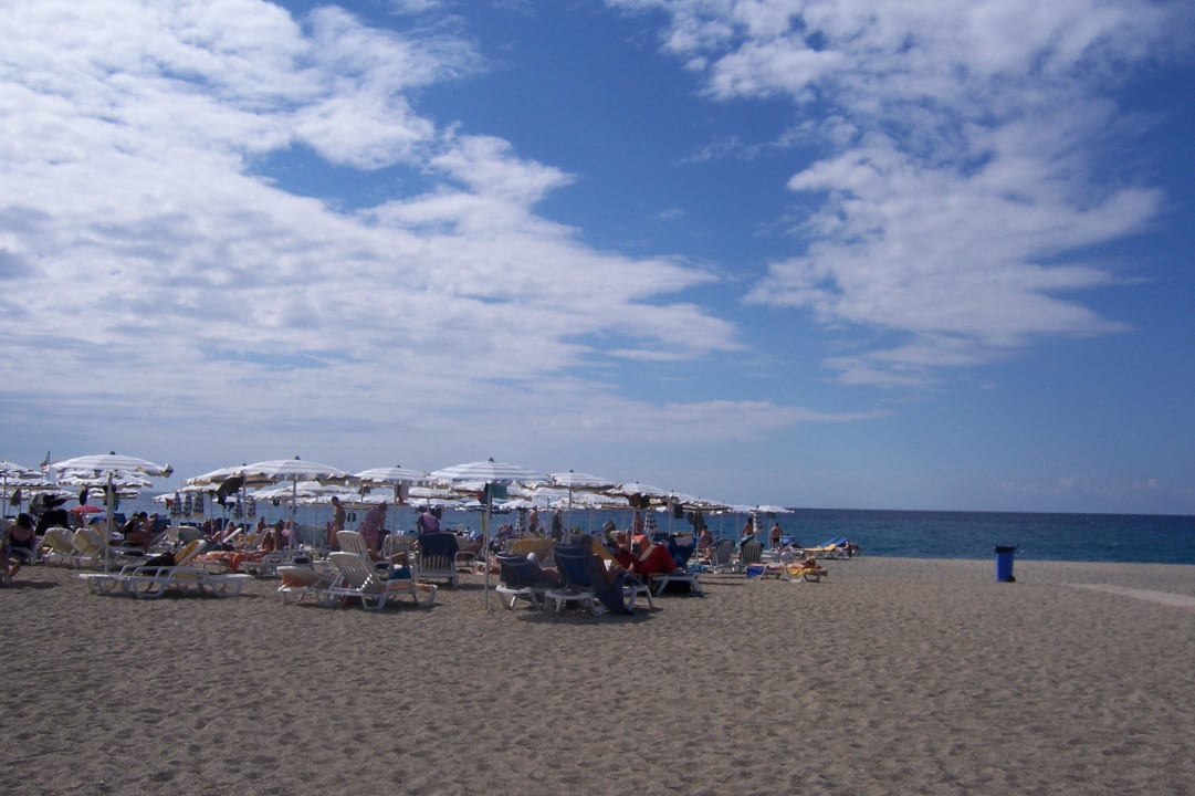 Sehr schöner Strand Falkensteiner Club Funimation Garden Calabria