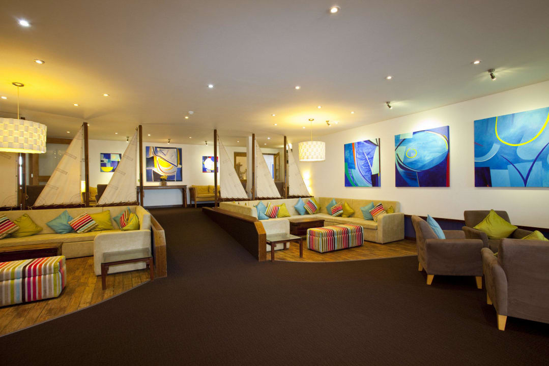 Empfang Sands Resort Hotel