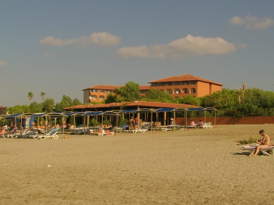 Hotel vom Strand Club Turtas Beach Hotel