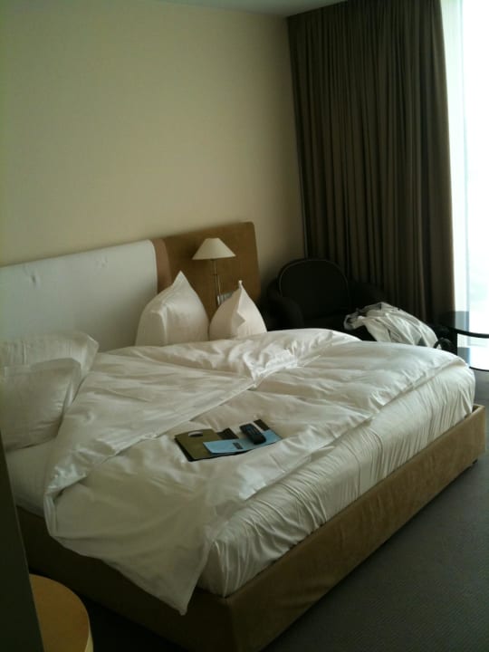 Bett The Ritz-Carlton Wolfsburg