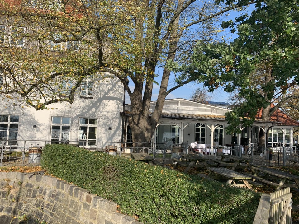 Außenansicht Hotel Zollenspieker Fährhaus