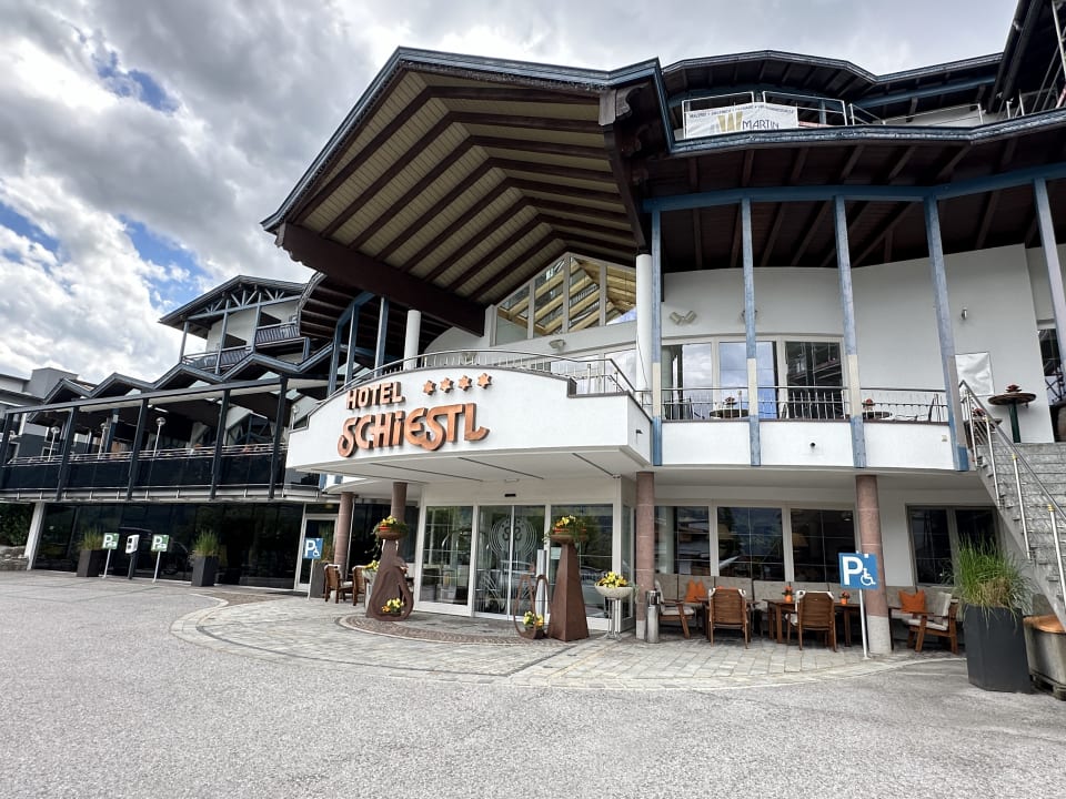 Außenansicht Wohlfühlhotel Schiestl