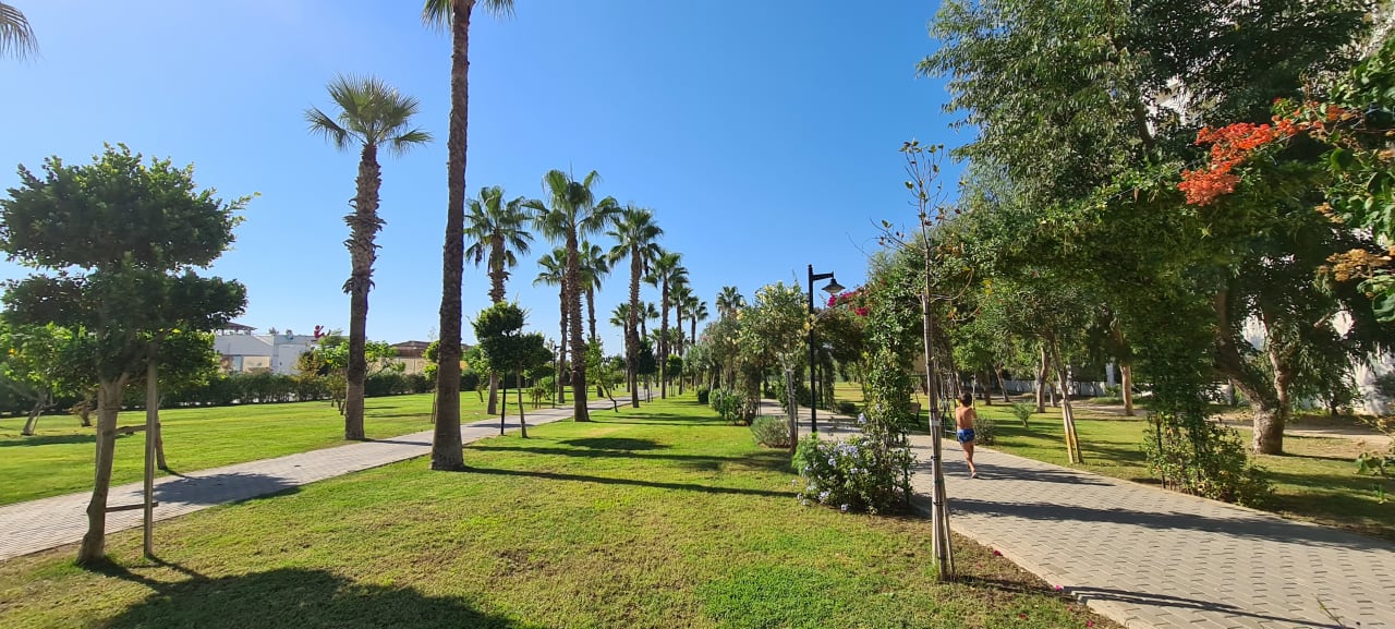 Gartenanlage Royal Seginus