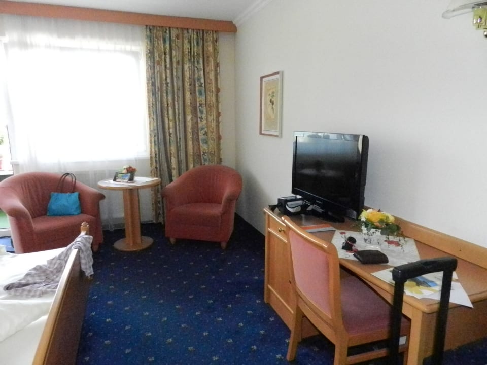 Schreibtisch & Fernsehgerät Hotel Kohlerhof