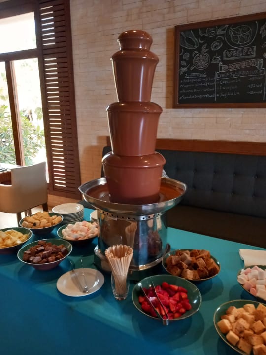 Gastro DoubleTree by Hilton Resort & Spa Marjan Island