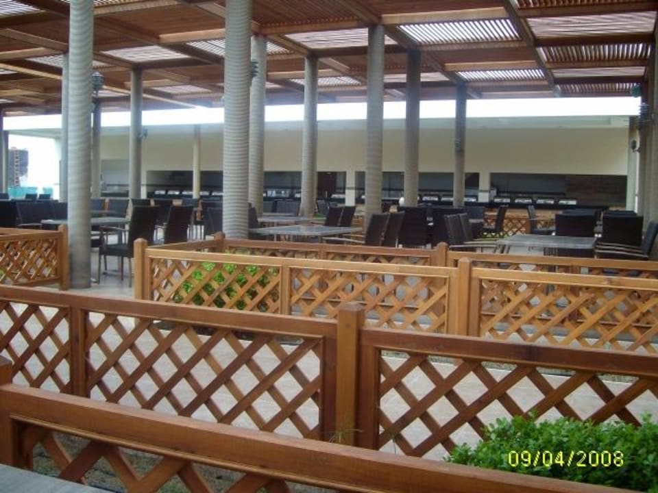 Mittagstisch draussen Voyage Belek Golf & Spa