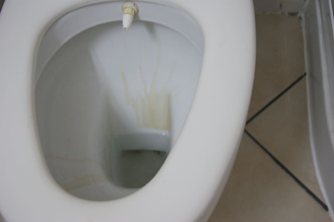 Dreckige Toilette Hotel Lagonya Garden