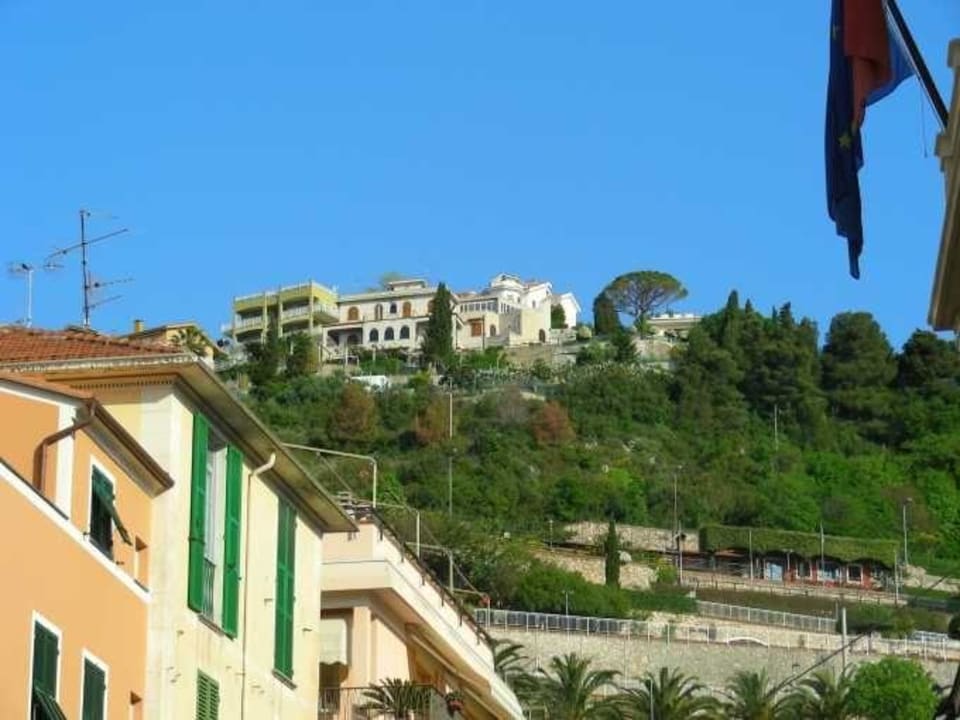 Droga do rezydencji Hotel Sant' Anna