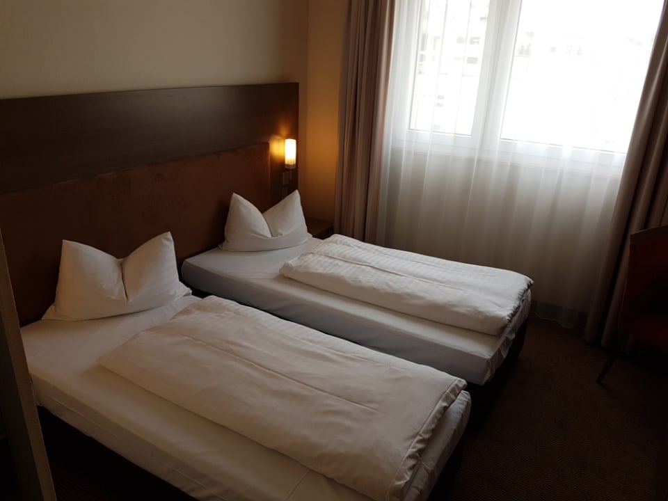 Zimmer IntercityHotel Essen
