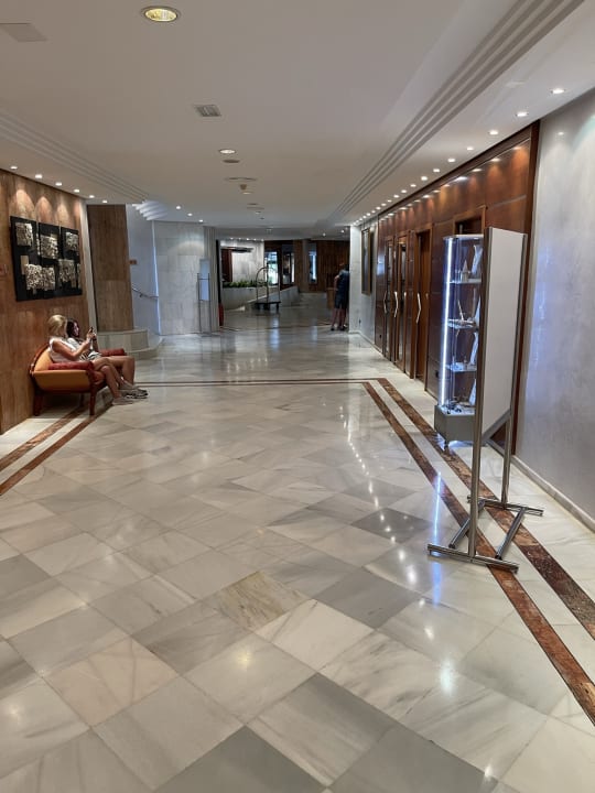 Lobby Hotel Serrano Palace