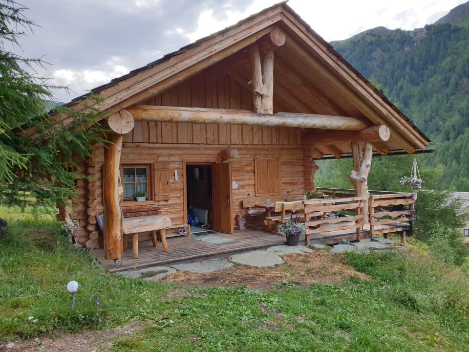 Außenansicht Almrosenhütte