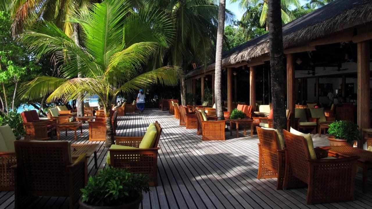 Main Bar NH Collection Maldives Reethi Resort