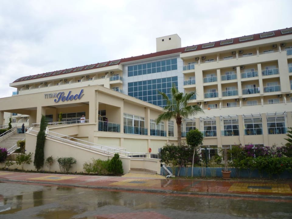 Eingang Solivia Hotel