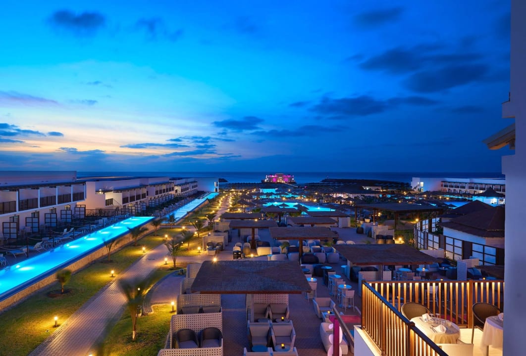 Poolanlage Meliá Laguna Beach