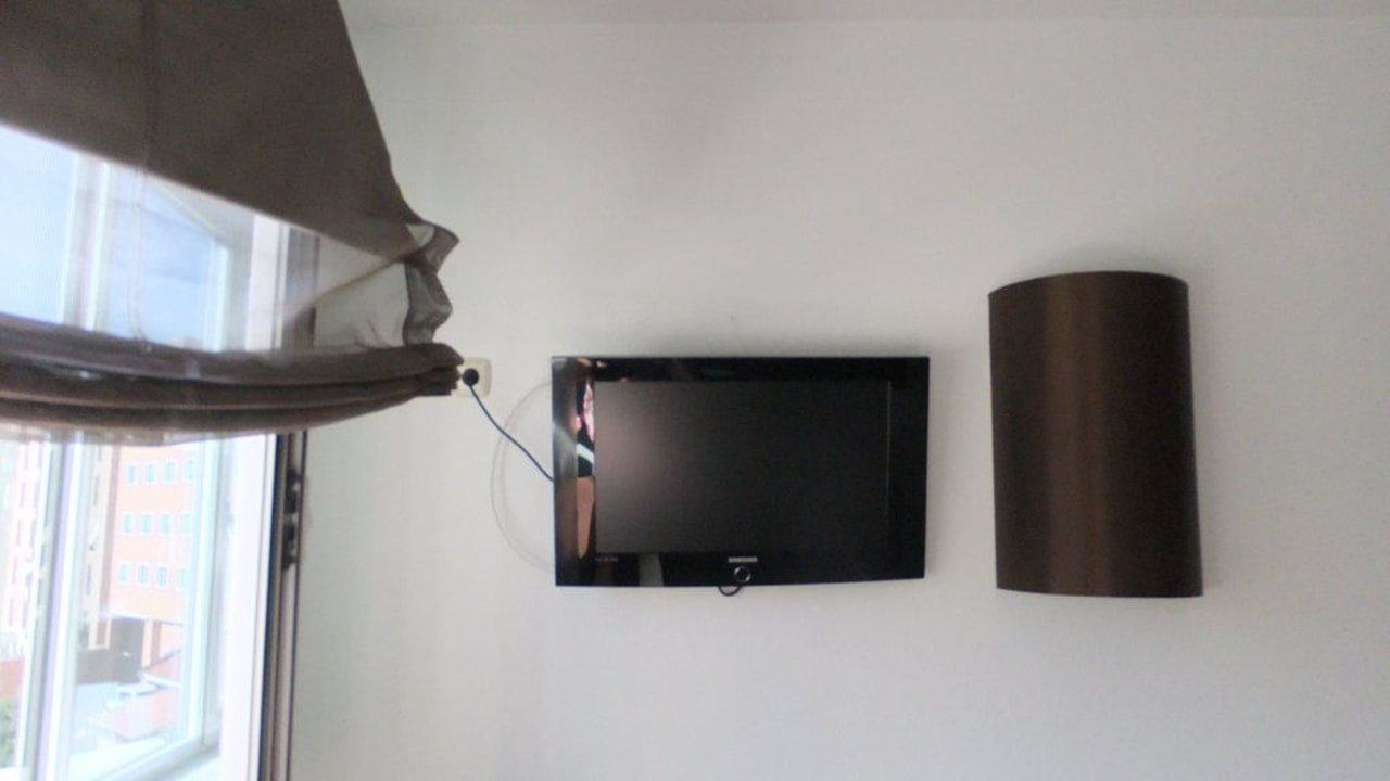 Fernseher Rafaelhoteles Atocha