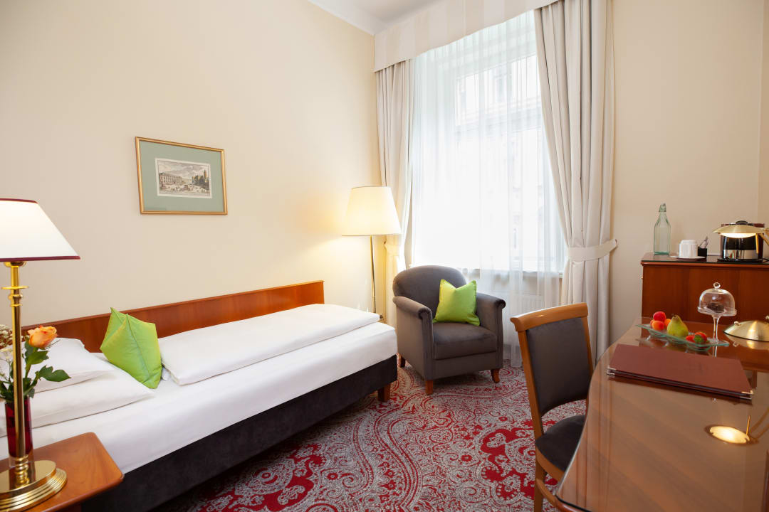Zimmer Hotel Kaiserhof Wien