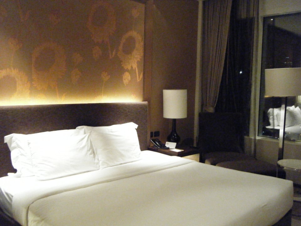 Schönes Zimmer Eastin Grand Hotel Sathorn