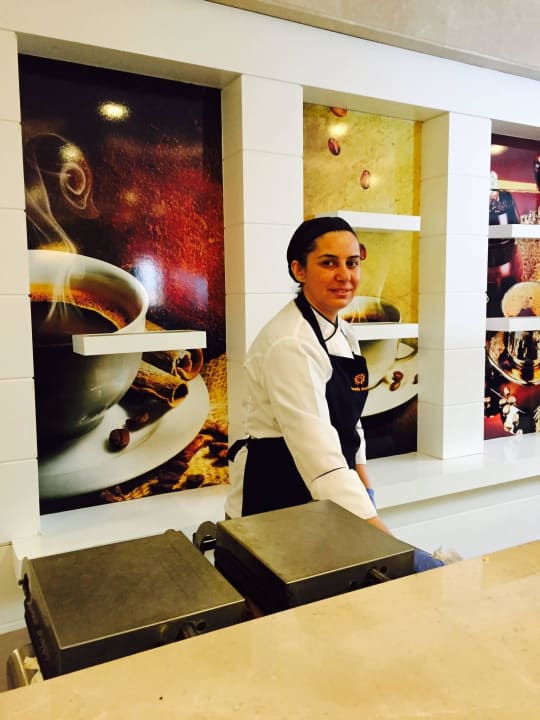 Havva hat die Esten Waffeln gebacken 5 Sterne Seamelia Beach Resort