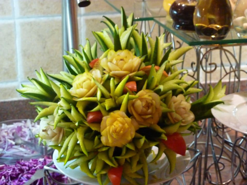 Presentation /Speißen Pickalbatros Alf Leila Wa Leila Resort - Neverland Hurghada