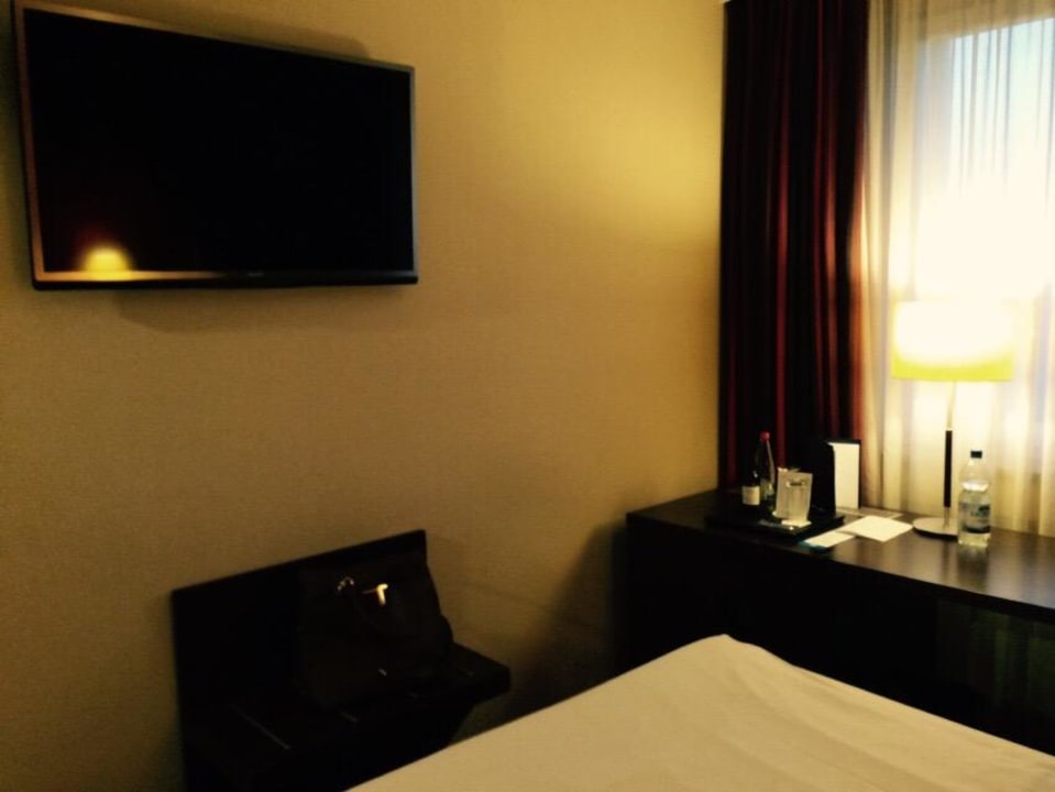 Großer Fernseher NH Collection München Bavaria