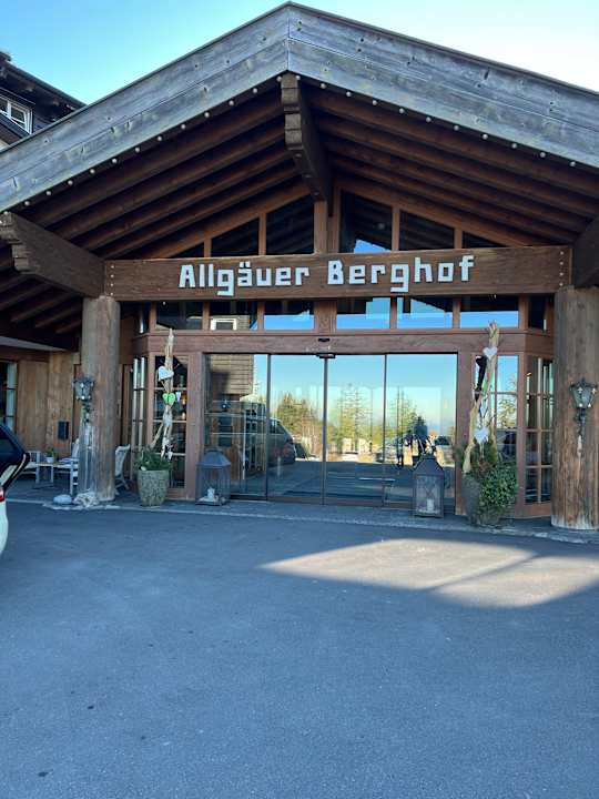 Außenansicht Familotel Allgäuer Berghof