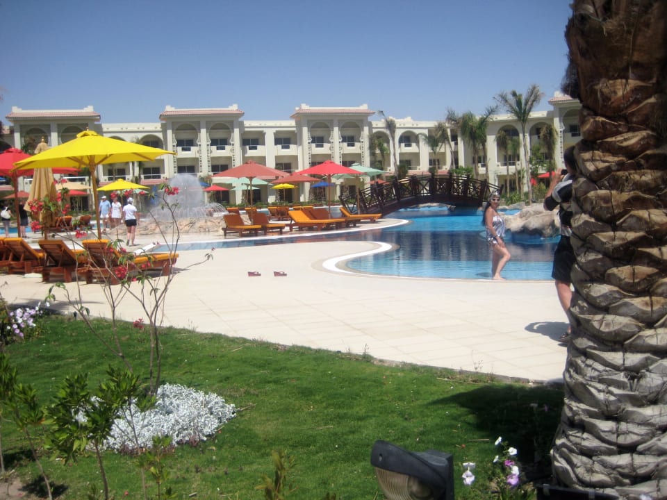 Serenity Fun City Serenity Alpha Beach