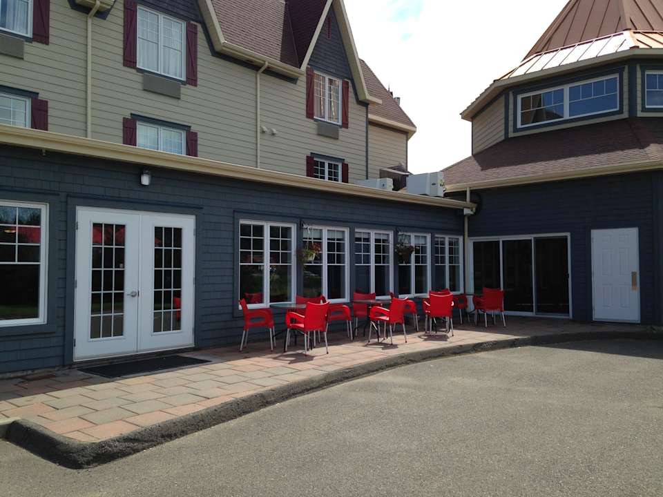 Terrasse extérieur Hotel Quality Inn Riviere-du-loup