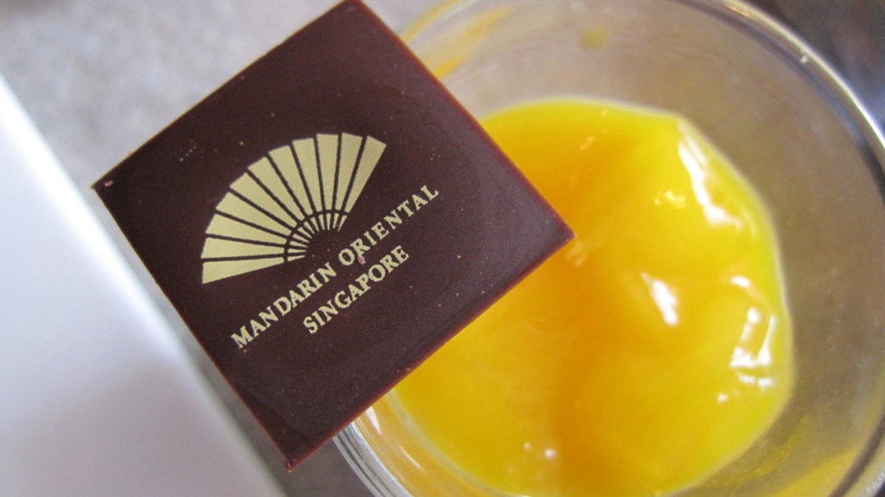 Leckerein vom Buffet Hotel Mandarin Oriental Singapore