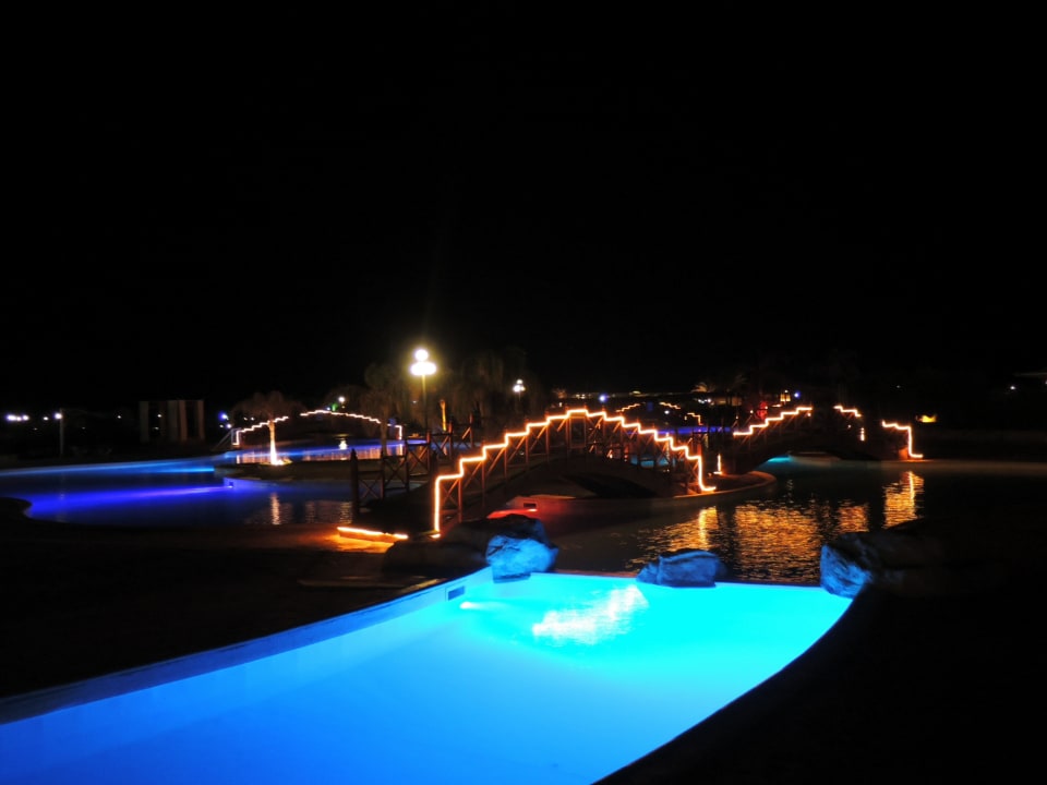 ..... Malikia Resort Abu Dabbab