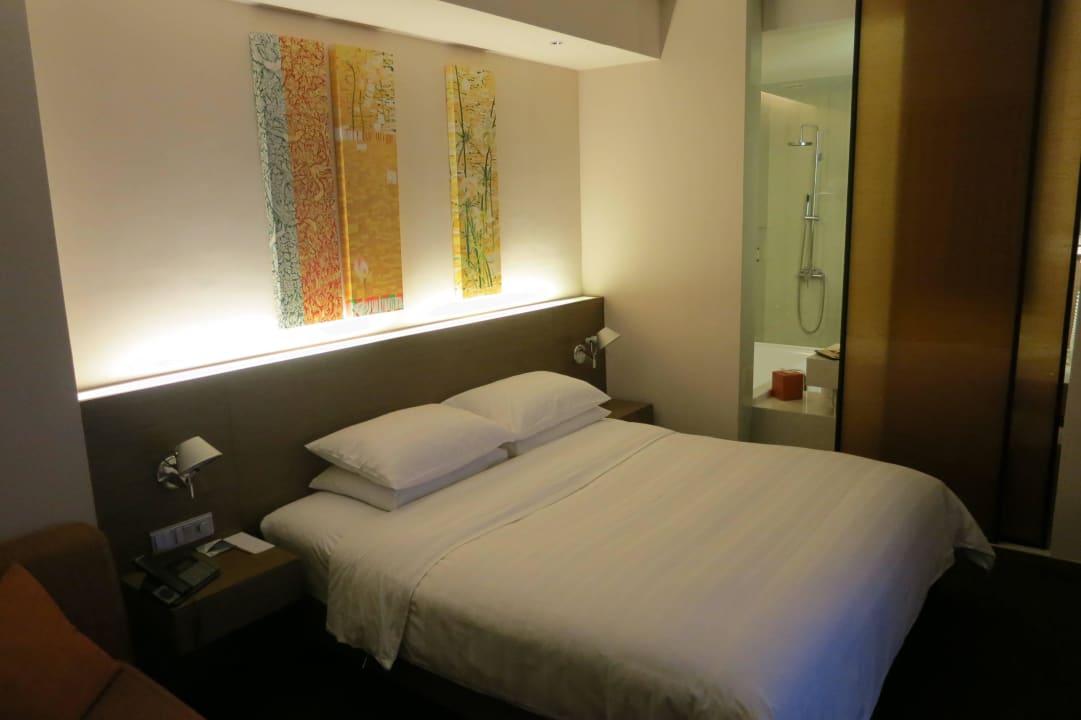 Standard Doppelzimmer #401 Hotel Pullman Bangkok King Power