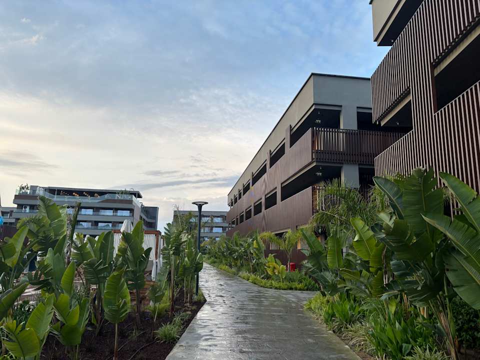 Außenansicht Jacaranda Luxury Resort