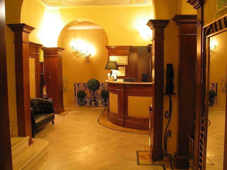 Ricevimento Hotel River