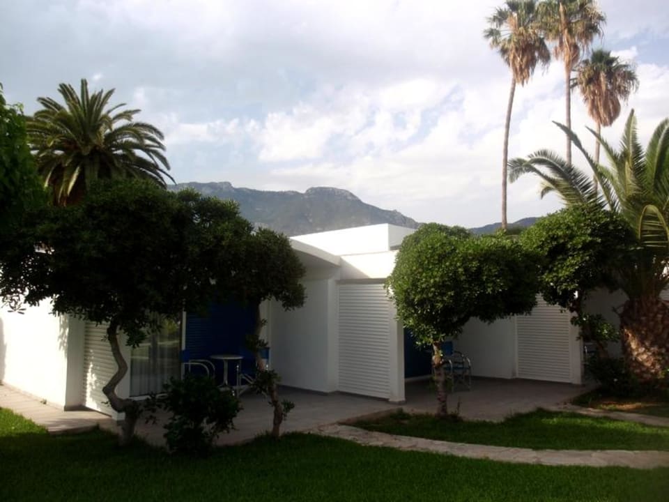 Bungalow Hotel Kinetta Beach