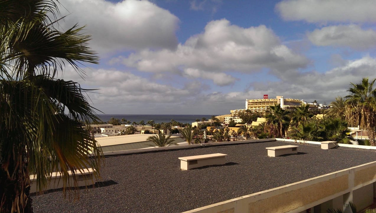 Blick Richtung Morro Jable Servatur Alameda de Jandía