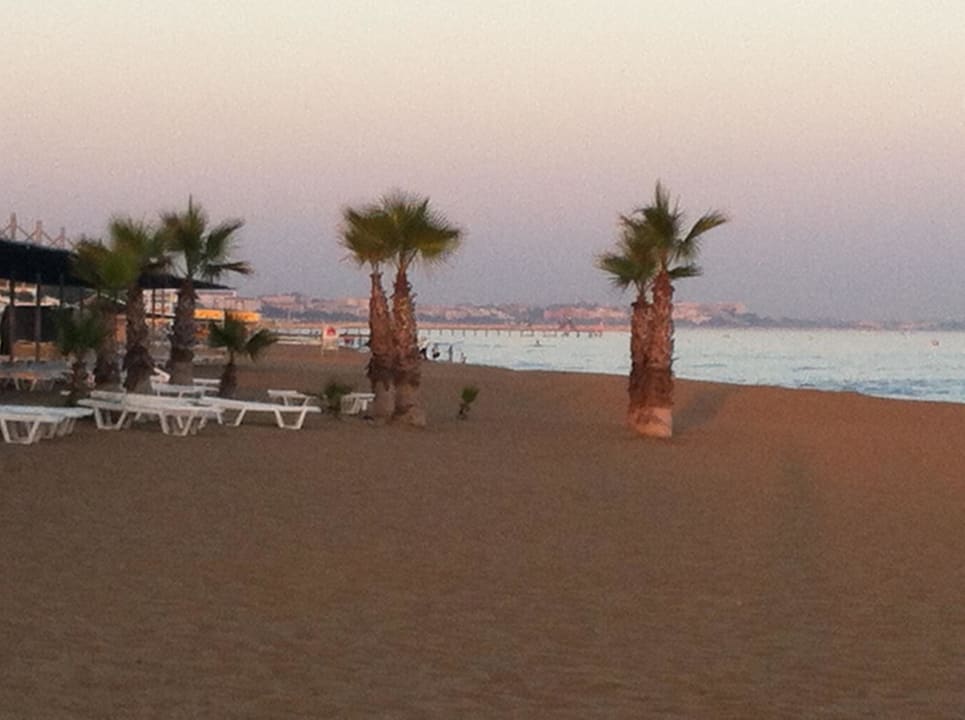 Sonnenuntergang Club Grand Side