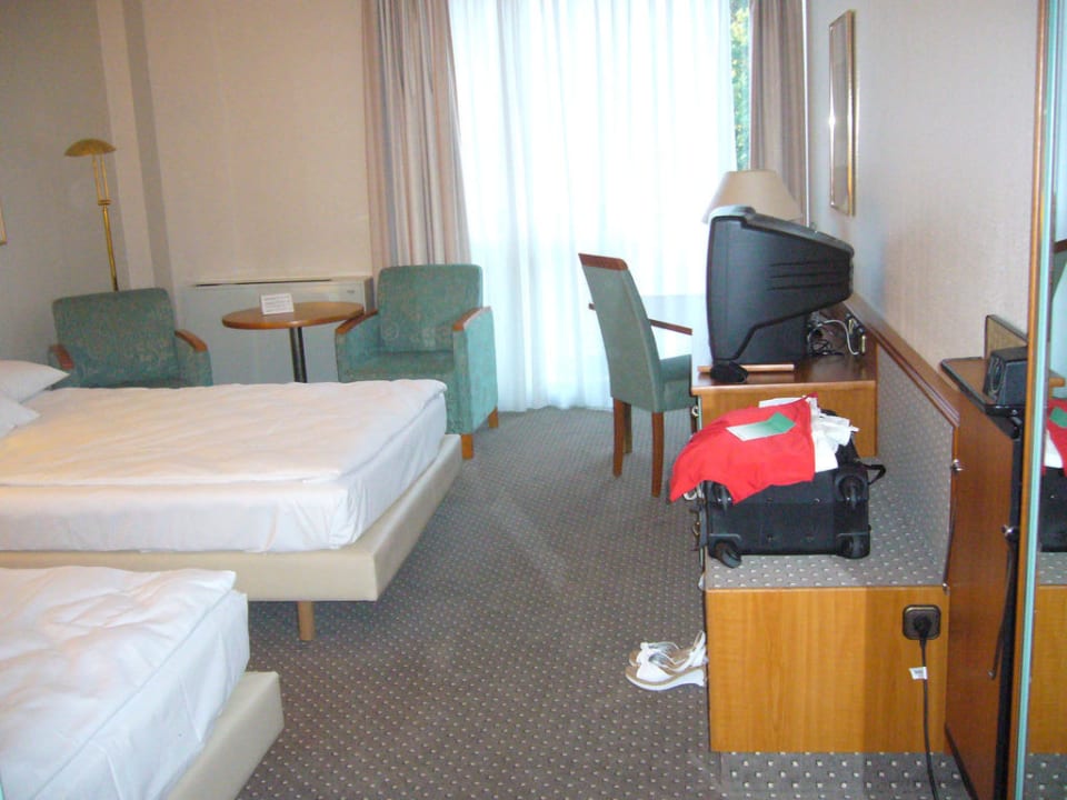 Blick vom Eingangsbereich Leonardo Hotel Hannover Airport