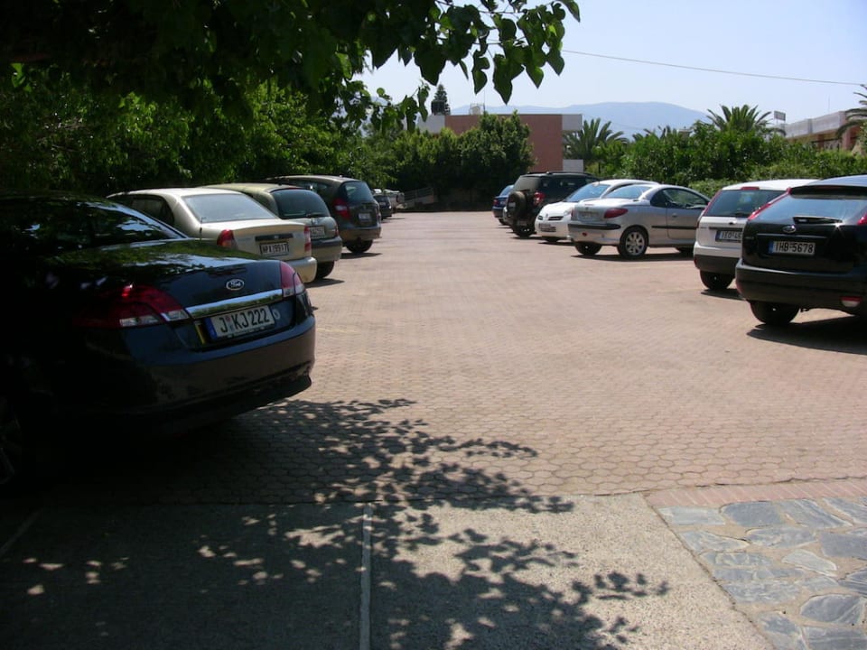 Hotel-Parkplatz Calimera Sirens Beach
