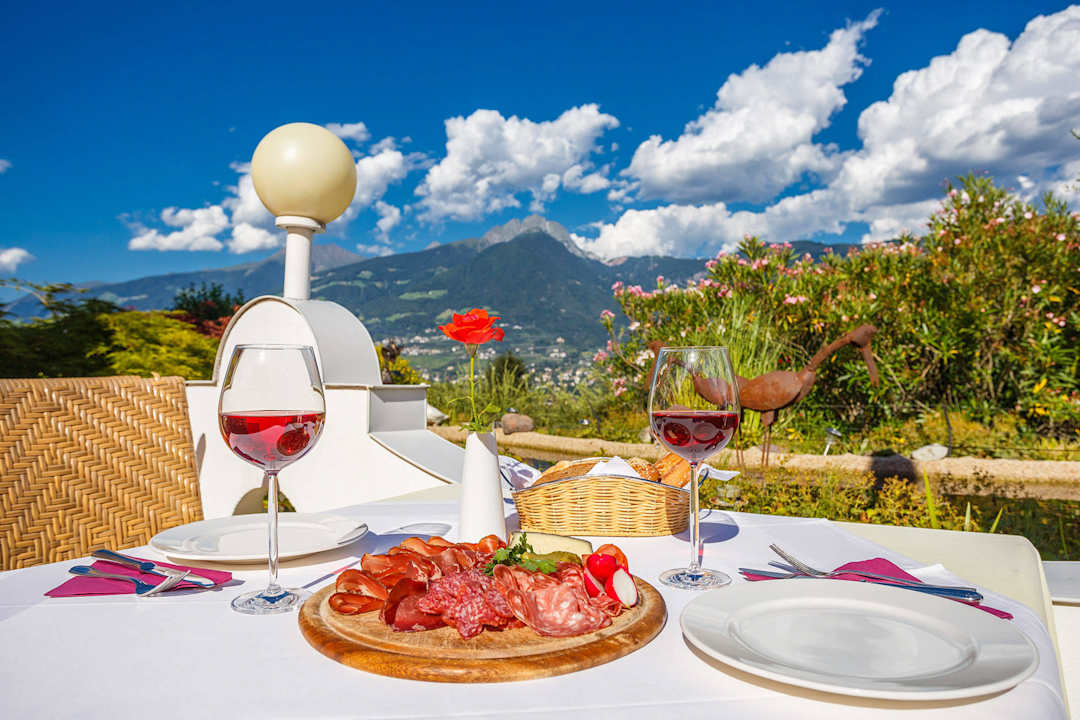 Terrasse Landhaus Hotel Kristall