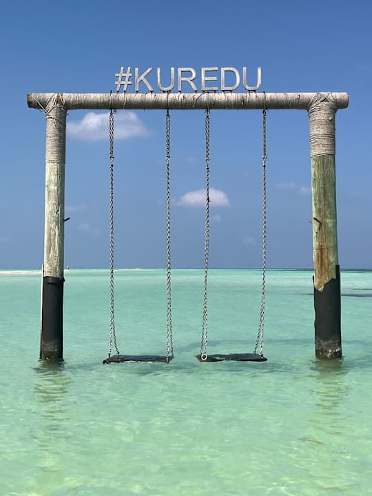 Strand Kuredu Island Resort & Spa