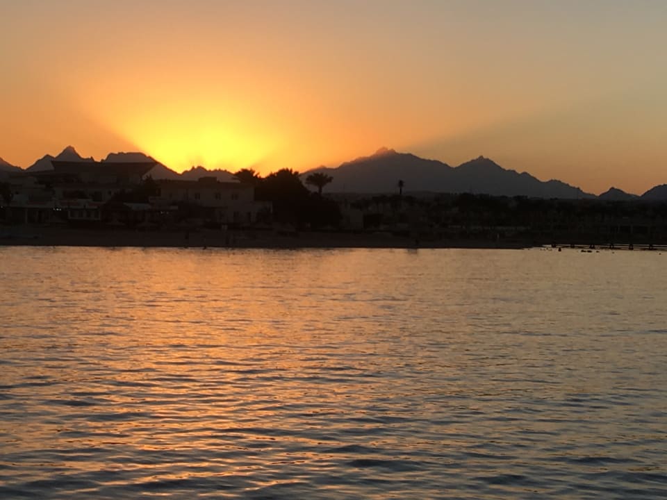 Sonnenuntergang vom Steg aus Stella Beach Resort & Spa Makadi Bay