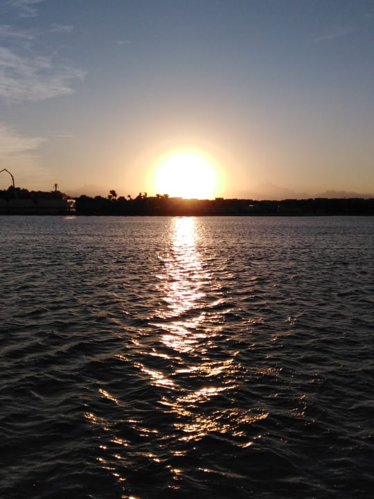 Strand Hotel Titanic Palace