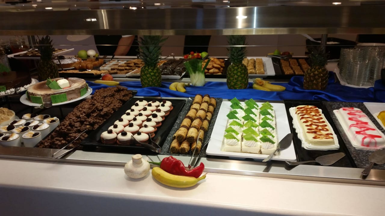 Ohhhh lecker Nachtisch  Caravia Beach Hotel