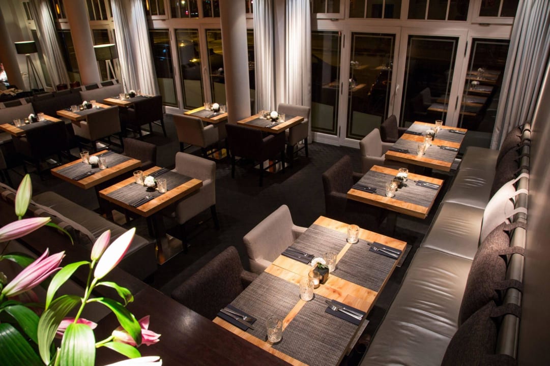 NEWBERLIN_Restaurant Hotel NEWBERLIN