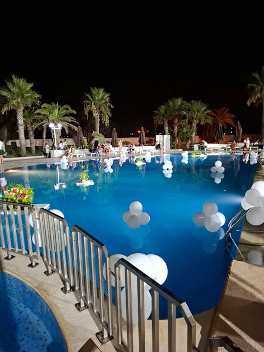 Gartenanlage Calimera One Resort Jockey