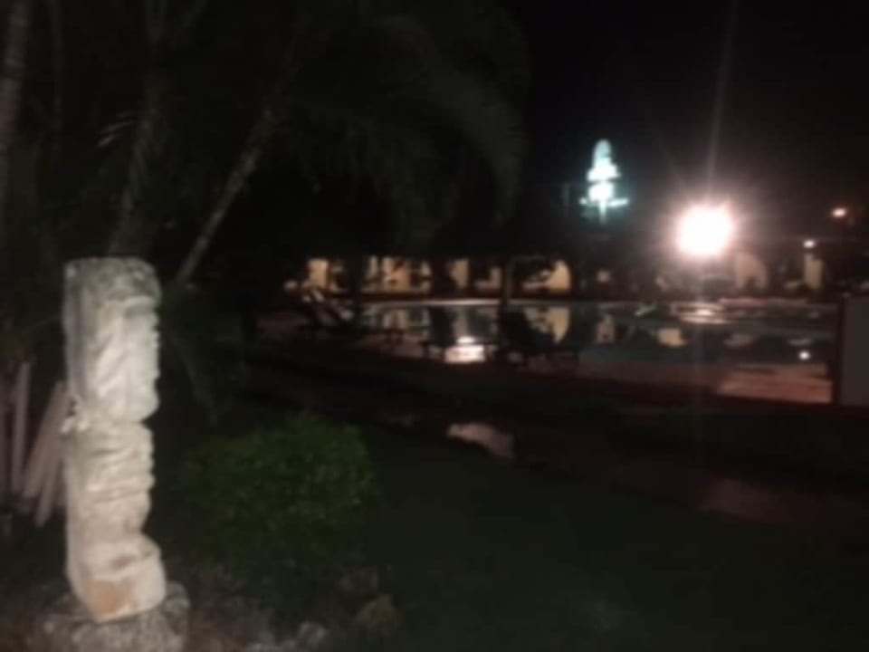 O poranku Hotel Hacienda Inn