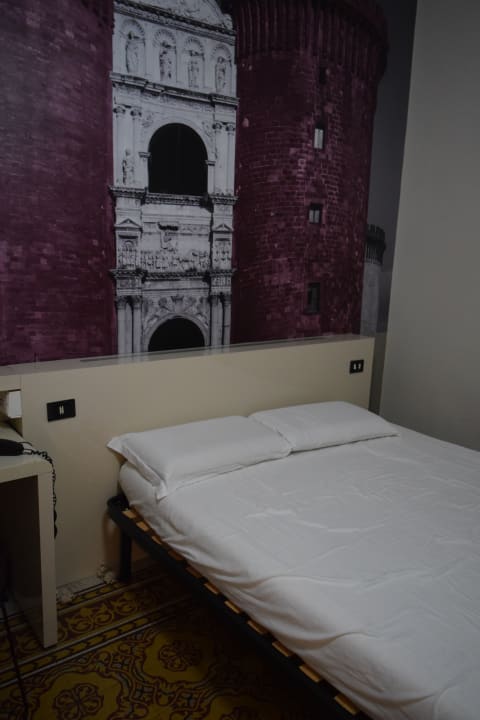 Zimmer B&B Hotel Napoli