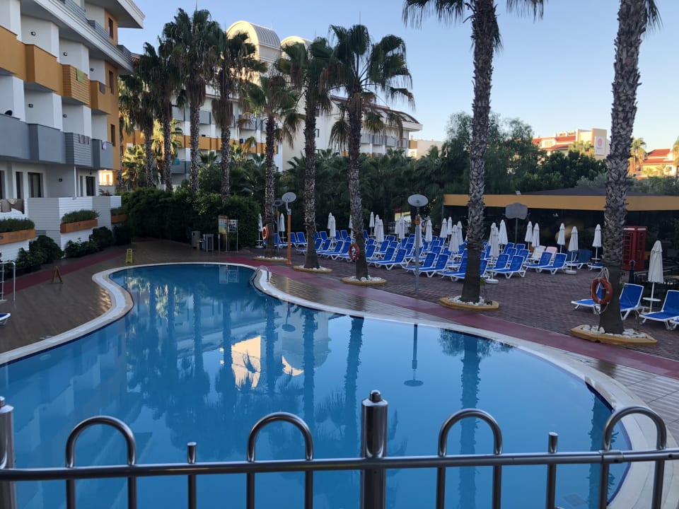 Pool Hane Family Resort