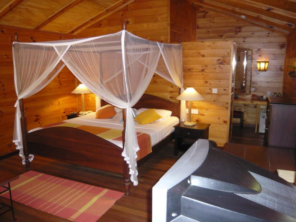 Wohn- und Schlafraum Meeru Maldives Resort Island